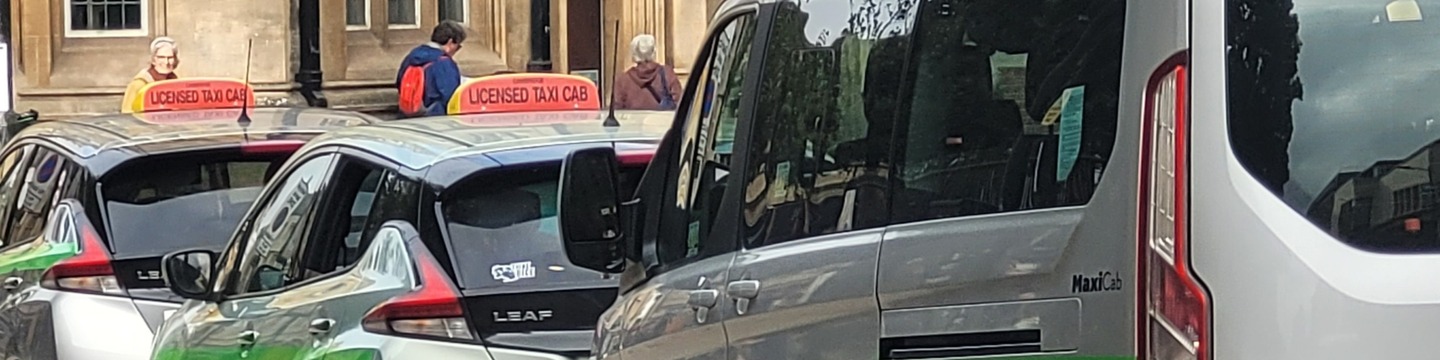 A picture of a taxi rank